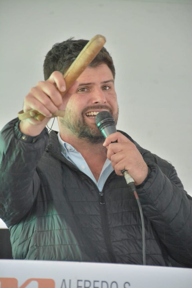 MUY BUENOS VALORES EN EL REMATE TELEVISADO QUE MONDINO REALIZÓ DESDE NUEVA GALIA