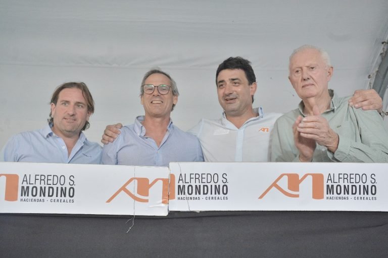 MUY BUENOS VALORES EN EL REMATE TELEVISADO QUE MONDINO REALIZÓ DESDE NUEVA GALIA
