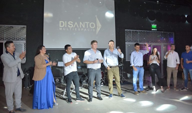 Festejamos Juntos un 2023 de éxitos y amistad