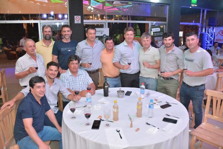 Festejamos Juntos un 2023 de éxitos y amistad