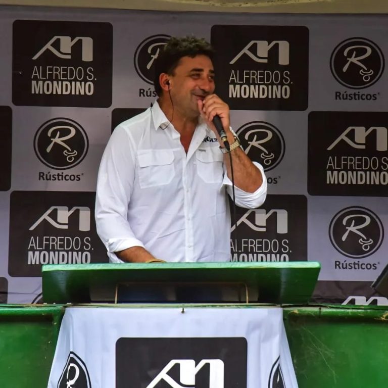 Genética, calidad y plazos hicieron volar las ventas de los 6.000 terneros rematados por Mondino en Tandil